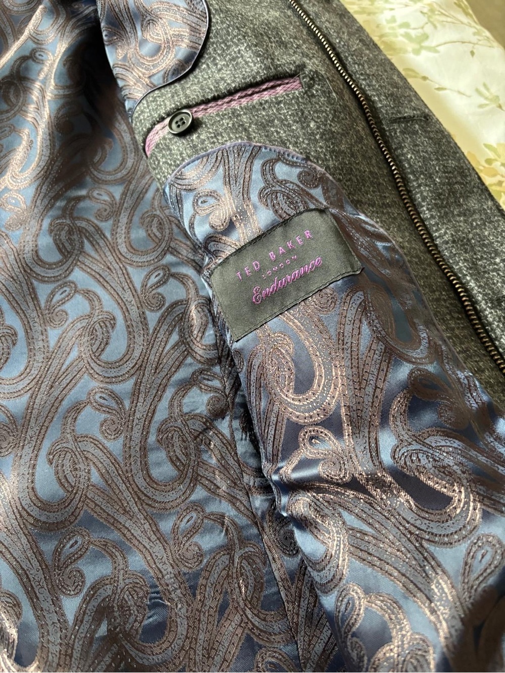 Ted Baker Gray coat with Paisley-Patterned Blue Lining